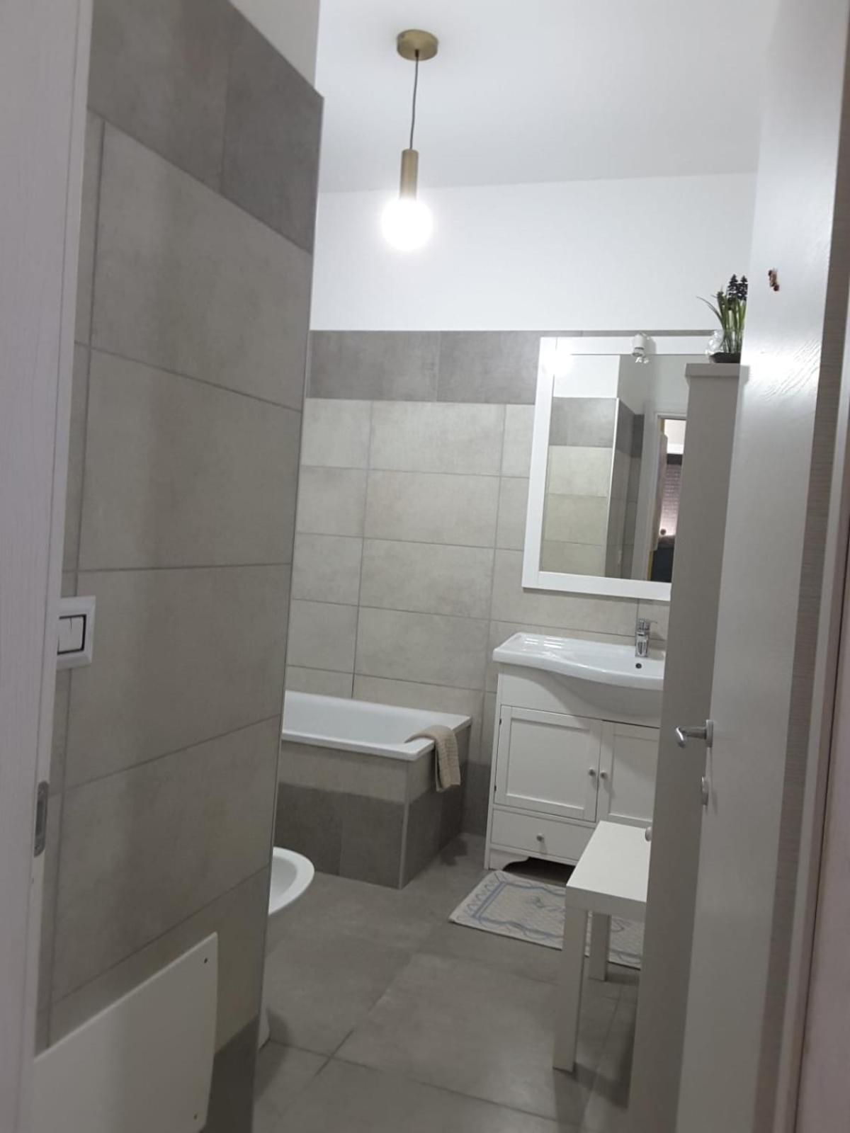 Lucrece Holiday Apartment Τορίνο Εξωτερικό φωτογραφία